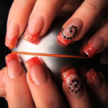 CANDLE NAILS LOUNGE - additional services
